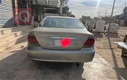 تۆیۆتا کامری